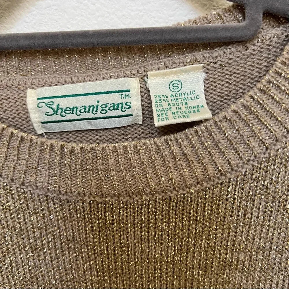 Shenanigans Vintage Metallic Gold Sweater Size Small - Picture 4 of 7